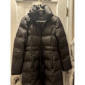 Kenneth Cole Women's Grey Down/ Feather Filled Winter Coat. Medium . No Hood